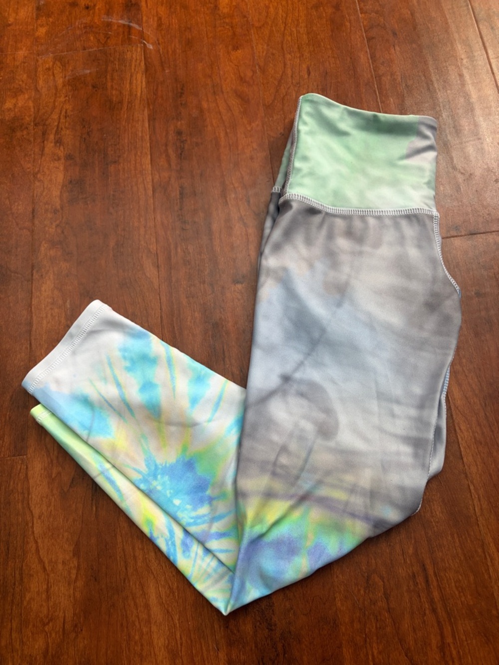 Playground Womens Tie-Dye Active Leggings - Green and Blue Size XS